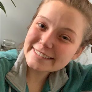 Meet your Posher, Joanna